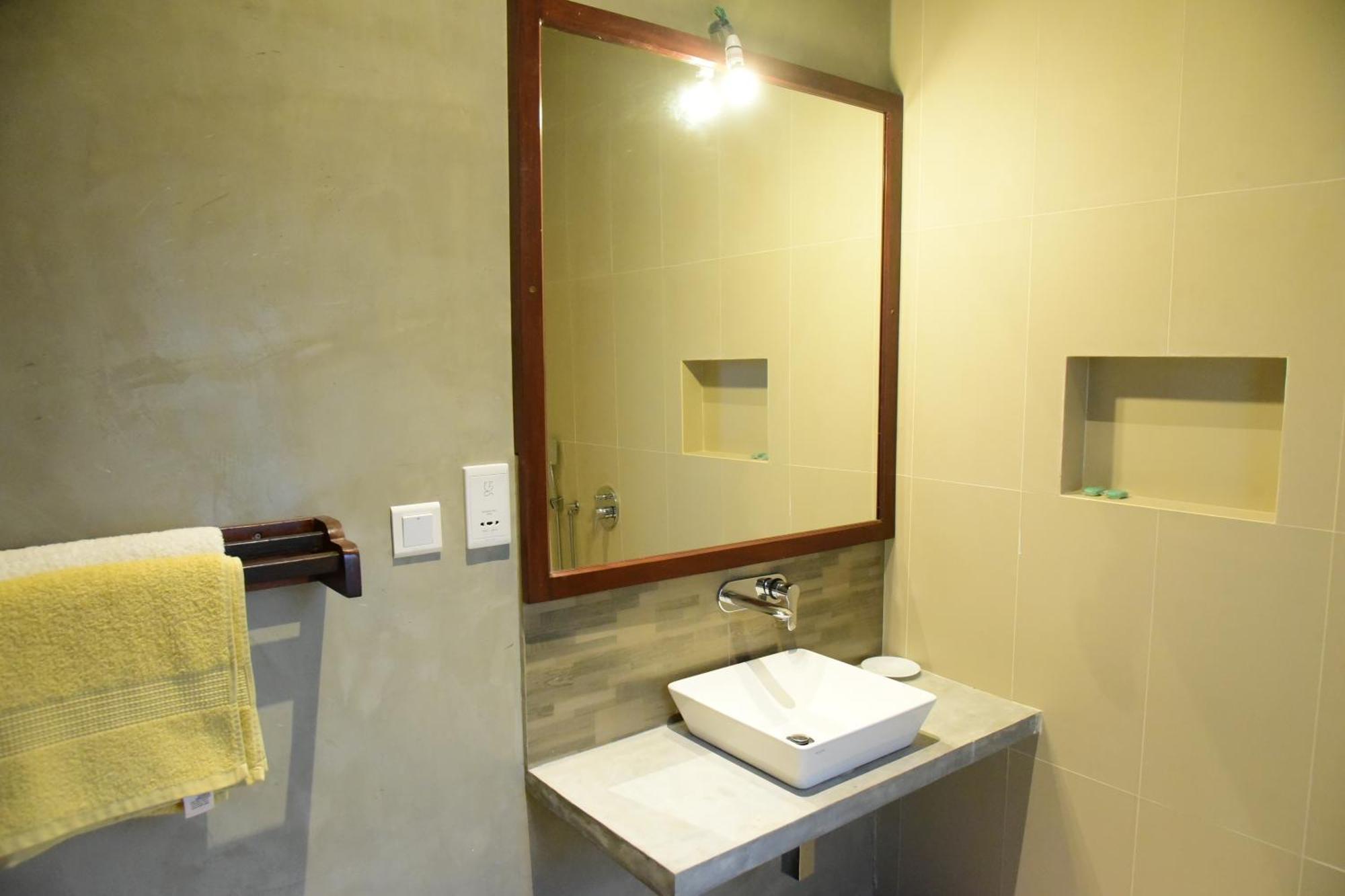 Tranquil Hotel ฮิกคาดูวา ภายนอก รูปภาพ