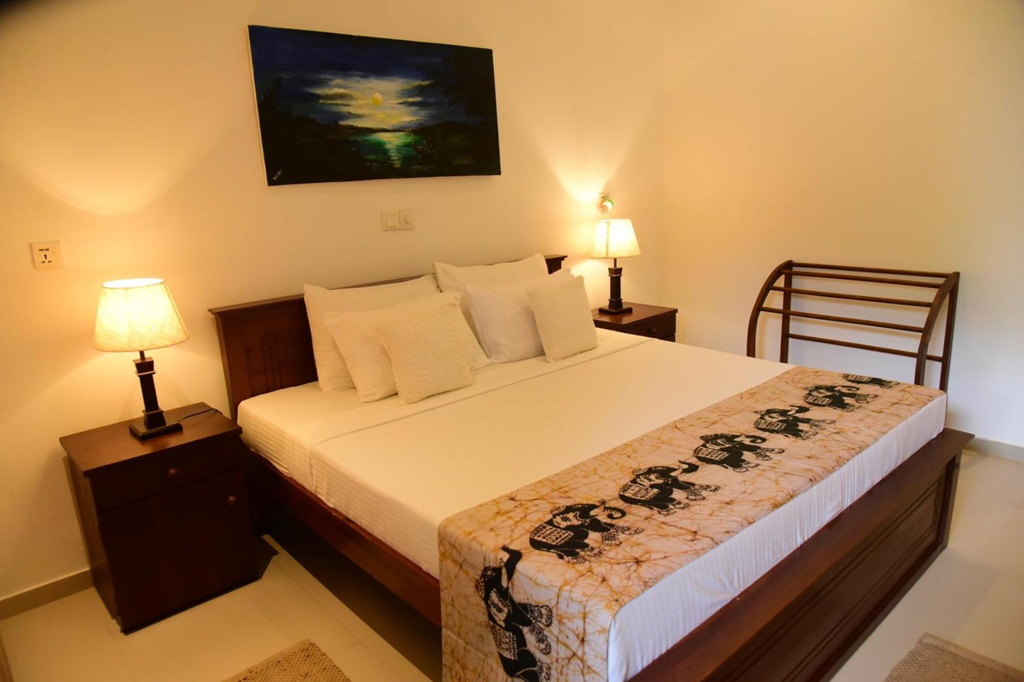 Tranquil Hotel ฮิกคาดูวา ภายนอก รูปภาพ