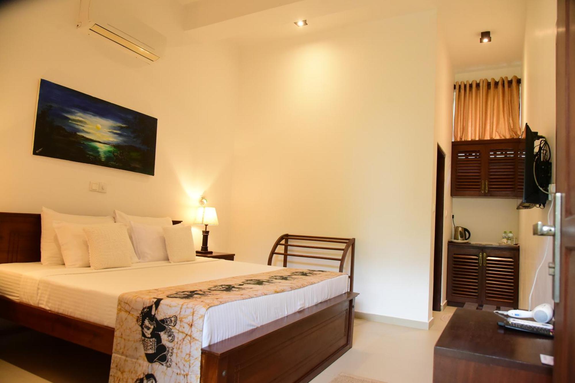Tranquil Hotel ฮิกคาดูวา ภายนอก รูปภาพ
